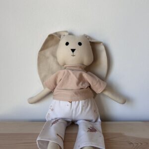 Ręcznie robiona lalka szmacianka królik Jonasz